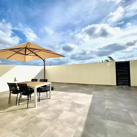 The Sunny Dune - Luxury W/ Pool & Private Terrace Apartment *